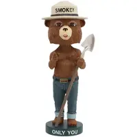 Royal Bobbles Smokey Bear Bobblehead Premium Polyresin Lifelike Figuuri Ainutlaatuinen sarjanumero Hieno yksityiskohta