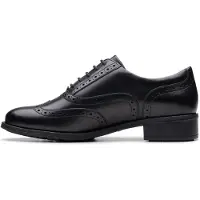 Clarks Nauhakengät 'Havisham' musta
