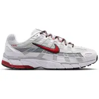 Nike Matalavartiset tennarit 'P-6000' punainen / musta / hopea / valkoinen