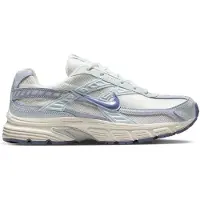 Nike Matalavartiset tennarit 'Initiator' opaali / vaaleansininen / valkoinen