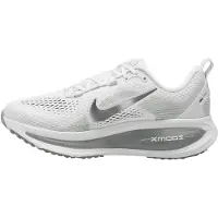 Nike Juoksukengät 'Vomero 18' harmaa / vaaleanharmaa / offwhite