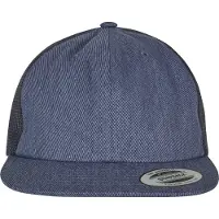 Flexfit Lippalakki 'Denim Trucker' sininen denim / valkoinen