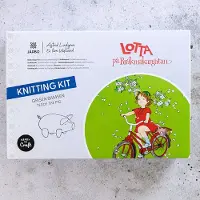 Järbo Garn AB Astrid Lindgren Ilon Wikland Neulesetti Possu Nalle Järbo