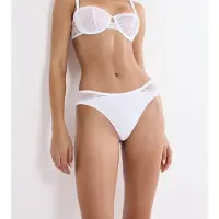 Triumph Stringit 'Comfort Allure' valkoinen