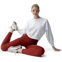 Born Living Yoga Flora Collegepaita