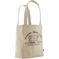 Patagonia Recycled Market Tote Laukku repair shop / classic tan Koko Uni