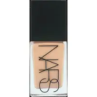 Nars Light Reflecting Foundation Fiji