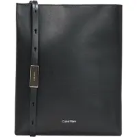 Calvin Klein Line Crossbody-laukku Nahka 24.5 cm Musta