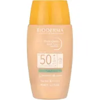 Bioderma Photoderm Nude Touch mineraalinen aurinkosuojaneste kasvoille SPF 50+ sävy Very light 40 ml