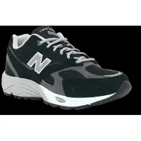 New Balance 880R Lifestyle - Black - 44