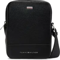 Tommy Hilfiger Olkalaukku 'Essential' musta