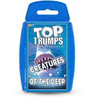 Winning Moves Syvyyksien olennot Top Trumps korttipeli (SUOMI)