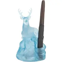 Ginza.se Patronus-valo, jossa on sauvan kaukosäädin