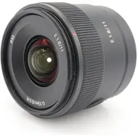 Sony E 11mm f/1.8 -laajakulmaobjektiivi