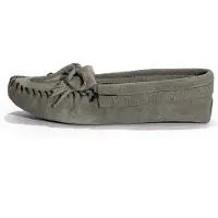 Minnetonka Mokkasiina 'Kilty' khaki