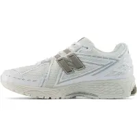 New Balance Matalavartiset tennarit '1906' ruskea / hopea / offwhite