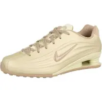 Nike Matalavartiset tennarit 'Shox Z' beige