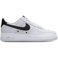 Nike Matalavartiset tennarit 'Air Force 1 '07 LV8 Tech' vaaleanharmaa / musta