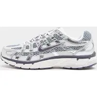 Nike Matalavartiset tennarit 'P-6000' harmaa / viininpunainen / hopea / offwhite