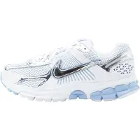 Nike Matalavartiset tennarit 'Zoom Vomero 5' vaaleansininen / hopea / valkoinen