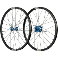 Pride Racing Control V1 451 20´´ 6b Disc Laufradsatz