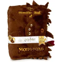 Play By Libro De Los Monstruos Harry Potter 55 Cm Nalle