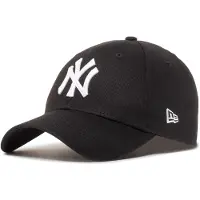 New Era Lippalakki 'ESSENTIAL 940 NEYYAN' musta / valkoinen