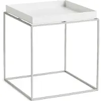 HAY Tray Table keskikokoinen tarjoilupöytä White-silikoni harmaa, 40x40x44 cm