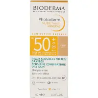 Bioderma Photoderm Nude Touch sävyttävä suojafluidi rasvoittuvalle ja sekaiholle SPF 50+ sävy Light Colour 40 ml