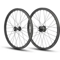 Pride Racing Wave Matt Matrix 451 20´´ Laufradsatz