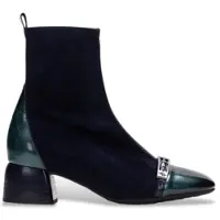 Hispanitas for woman. BHI265016 Black leather ankle boots Varsovia (39), 1 to 3 cm, Zip, Casual, Turquoise