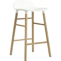 Normann Copenhagen Form baarituoli, 65 cm, valkoinen - tammi