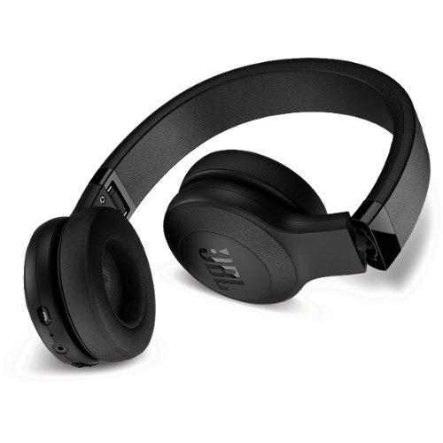 Samsung Galaxy Buds+ Musta | Alkaen 181,90 € Samsung Galaxy Buds+ Musta | Alkaen 181,90 €
